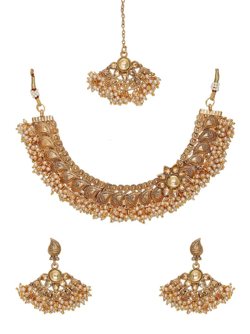 Antique Necklace Set in Gold finish - CNB6608