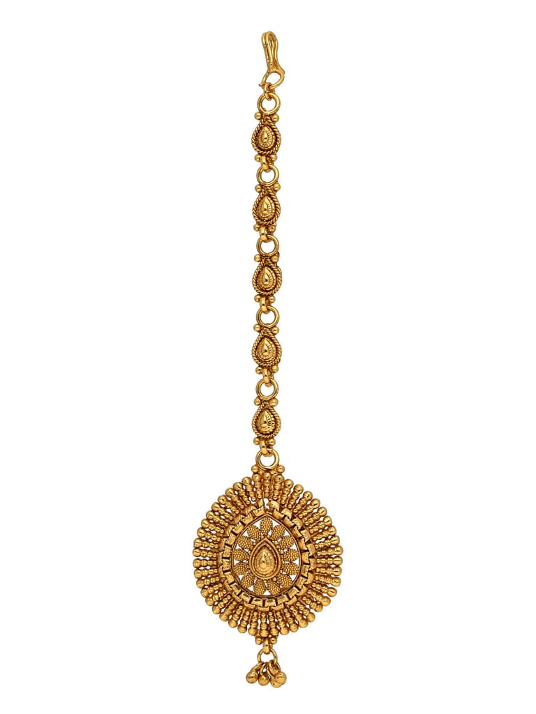 Antique Maang Tikka in Gold finish - CNB31186