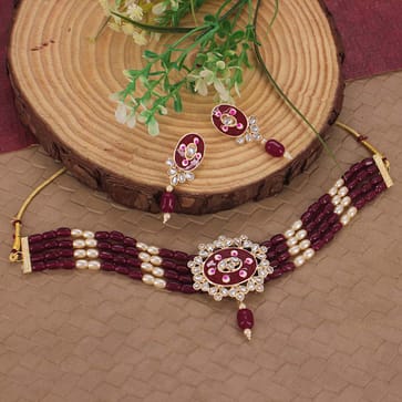 Kundan Choker Necklace Set in Gold finish - PRT2681MA