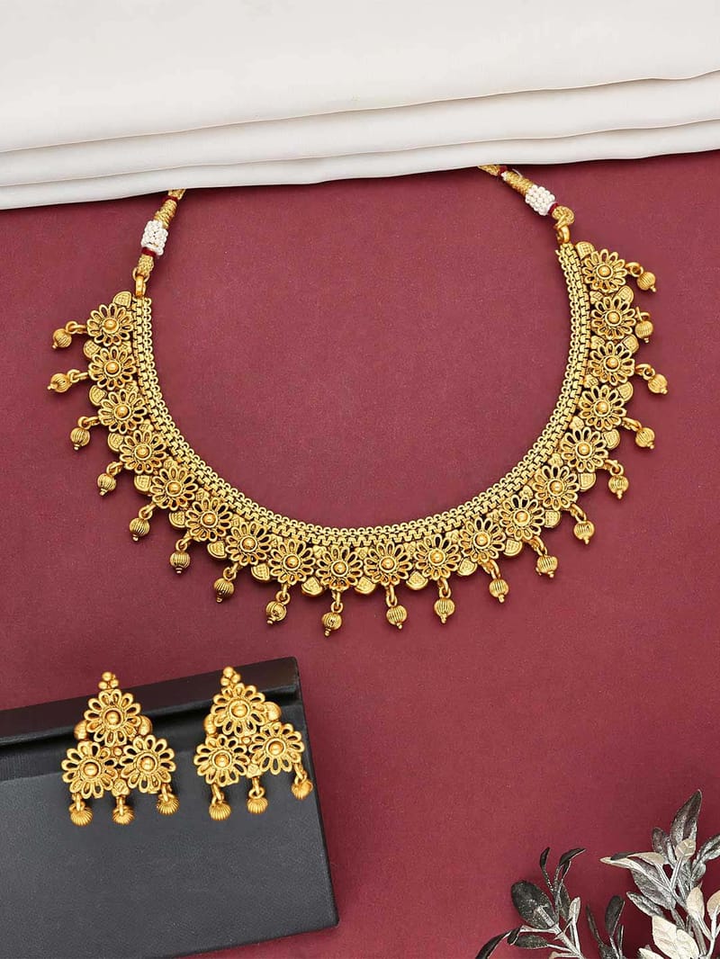 Antique Rajwadi Gold Necklace Set - CNB840