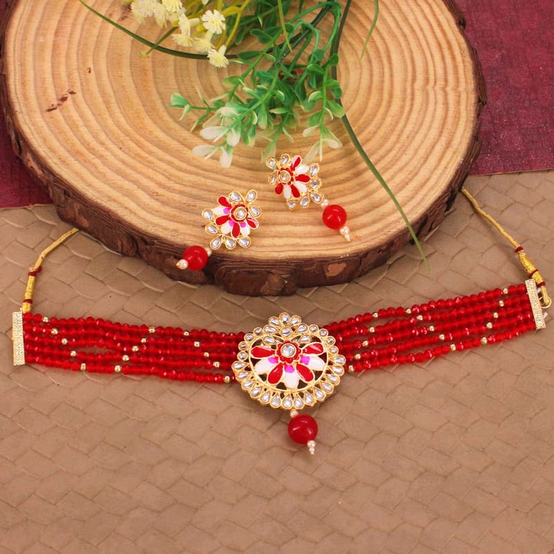 Kundan Choker Necklace Set in Gold finish - CNB29229