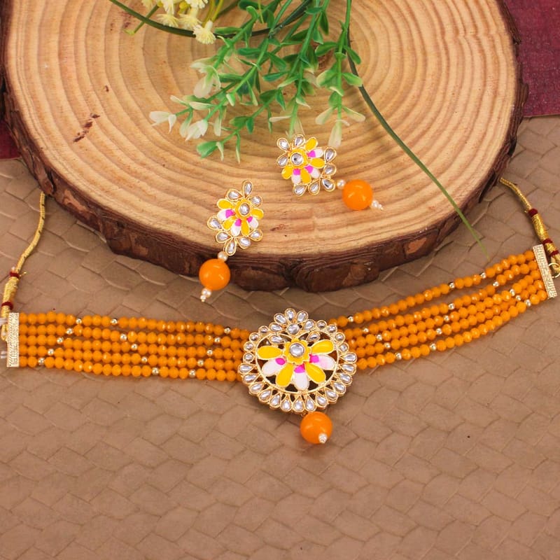Kundan Choker Necklace Set in Gold finish - CNB29231