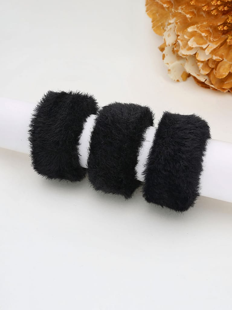 Fur Rubber Bands in Black color - 1010BL