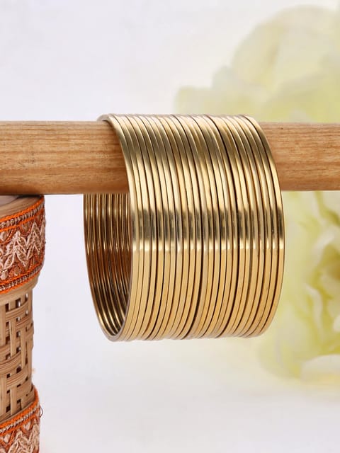 Metal Bangles in Gold finish - 1655GO