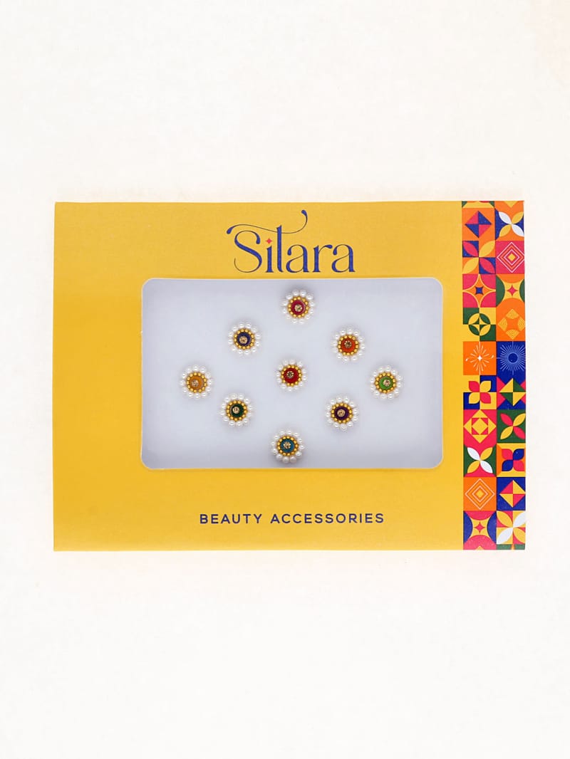 Traditional Bindis in Assorted color - D323