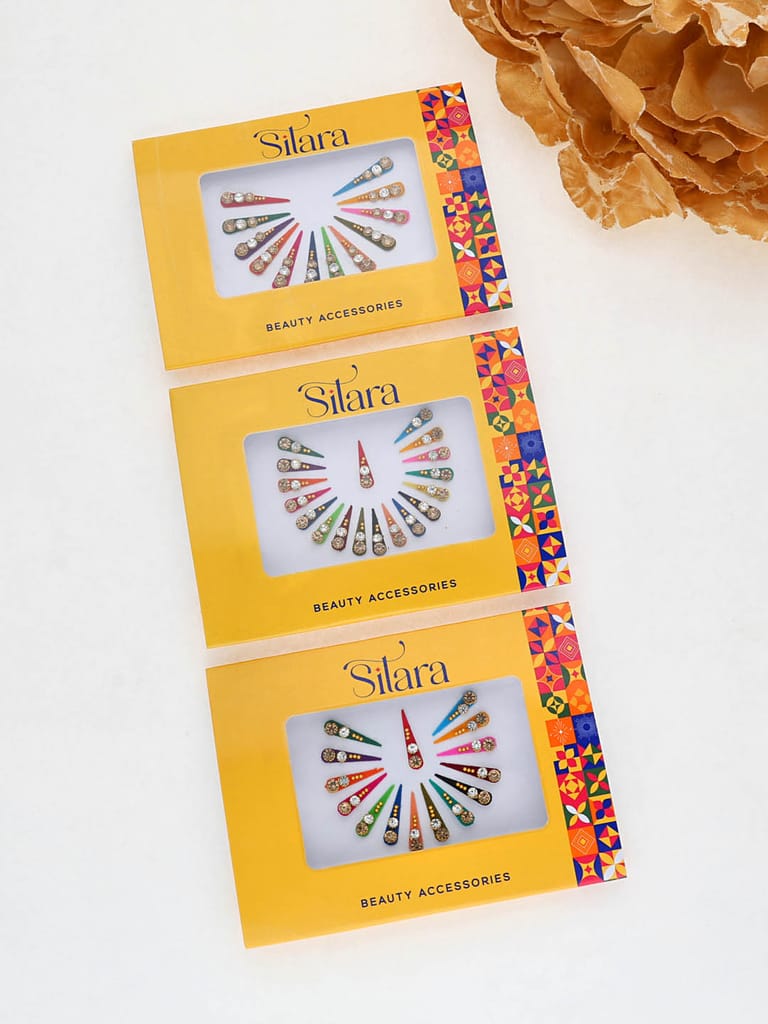 Traditional Bindis in Assorted color - D331