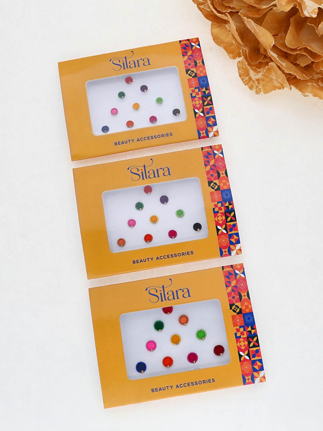 Traditional Bindis in Assorted color - S606