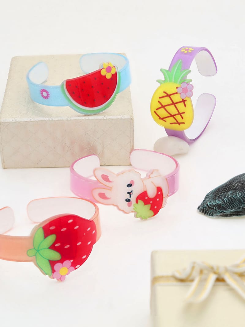 Kada Bracelet for Kids in Assorted color - THF836