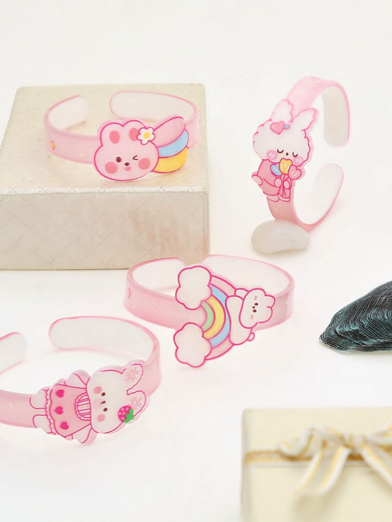 Kada Bracelet for Kids in Assorted color - THF835