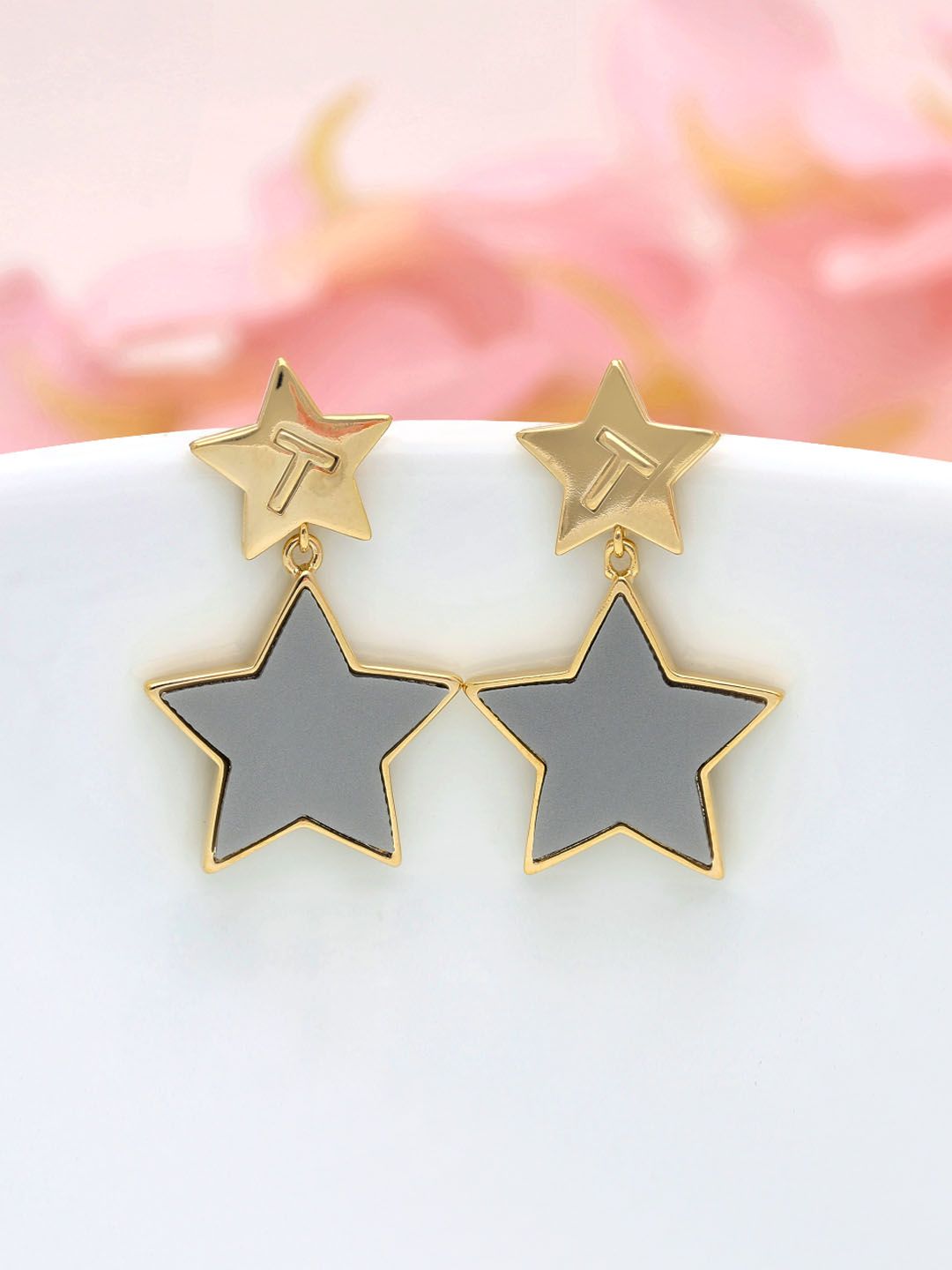 Western Dangler Earrings in Gold finish - THF884