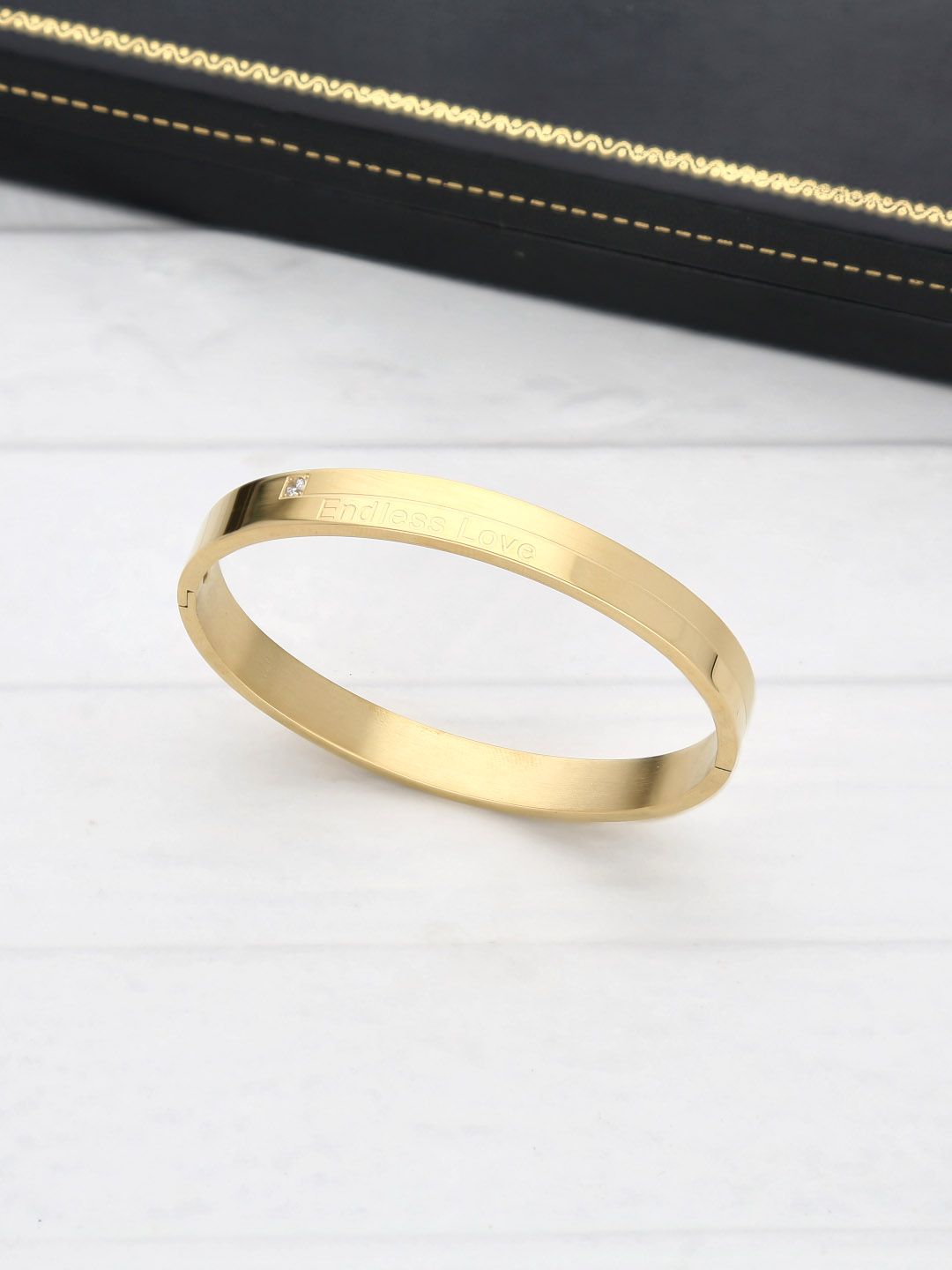 Western Kada Bracelet in Gold finish - THF1601