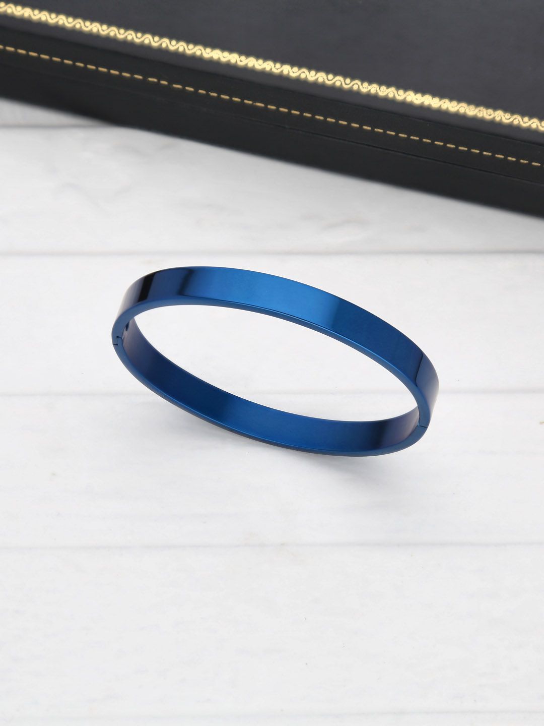 Western Kada Bracelet in Blue color - THF1608