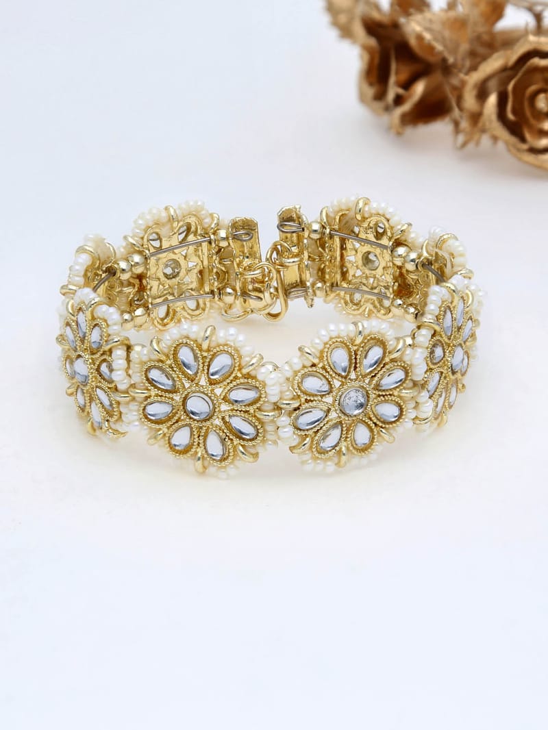 Kundan Loose / Link Bracelet in Gold finish - R1042GO